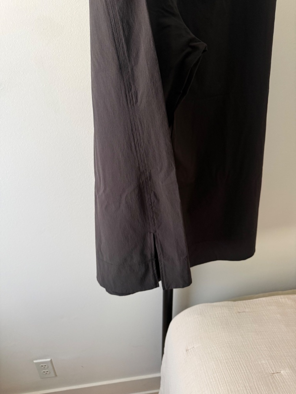 Lululemon Stretch Woven High Rise Wide Leg Cropped Black Pant SZ XL - Picture 3 of 5